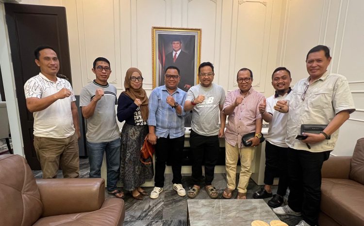 KOLABORASI MEMBANGUN IKA STEMZHA YANG UNGGUL
