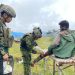 Luka di Ujung Timur, Sembuh di Tangan Prajurit: Kisah Kemanusiaan dari Pos TNI di Pintu Jawa