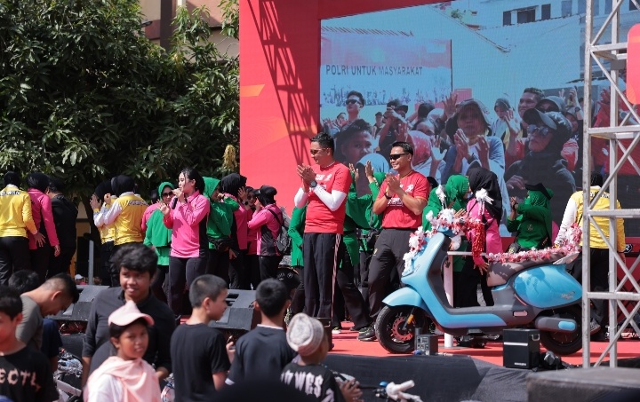 Polres Gowa Gelar Bhayangkara Fun Walk Semarakkan HUT Bhayangkara ke-79, Hadirkan Pelayanan dan Kegiatan Sosial untuk Masyarakat