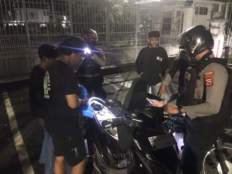 Polres Maros Gelar Operasi KRYD, Antisipasi Kejahatan Jalanan dan Gangguan Kamtibmas di Malam Hari