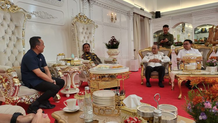 Dirut Semen Tonasa Temui Gubernur Sulsel, Bahas Sinergi BUMN-BUMD Dorong Ekonomi Daerah