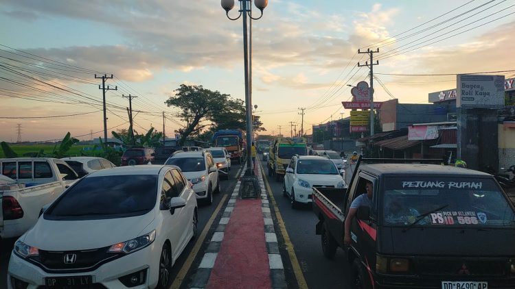 Kemacetan Parah di Proyek Jembatan Pute, Lidik Pro Maros Soroti Lemahnya Pengawasan Pemprov Sulsel