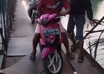Miris, Kondisi Jembatan Gantung Pakasalao–Pangkajene Rusak, Warga Desak Pemerintah Bertindak
