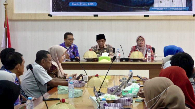 Dorong Keterbukaan Informasi Publik, Diskominfo Pangkep Gelar Sosialisasi PPID Hingga Tingkat Kelurahan