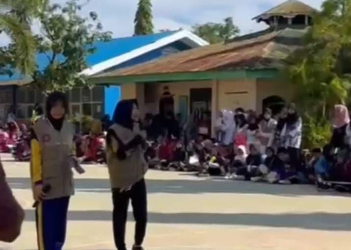 SMPN 1 Pangkajene Kenalkan Komunitas SIPAKALEBBI Lewat Drama Edukatif Hadirkan Tamu dari BBGPMP dan Kementerian
