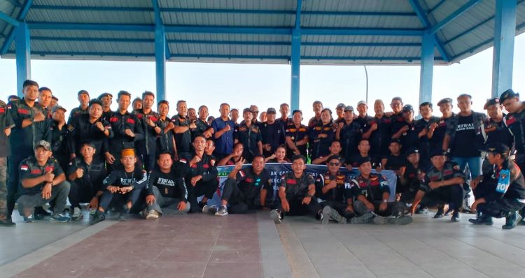 Ketua MPC Kiwal Maros Gelar Rapat Koordinasi Internal Se-Kabupaten Maros, Serahkan SK ke PAC Bantimurung