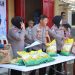 Polri untuk Masyarakat, Polres Maros Gelar Pangan Murah Untuk Warga Serta Bagi Beras Gratis Khusus Penarik Becak