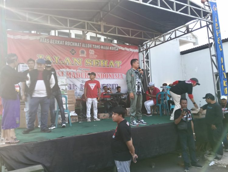 Ribuan warga Meriahkan Jalan Sehat Aliansi Madura Indonesia, Hadiah Utama Sepeda Listrik dan Ratusan Doorprize