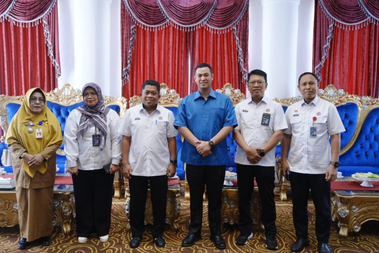 Direksi PT Semen Tonasa Jalin Silaturahmi dengan Pemkab Pangkep