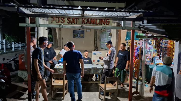 Melalui Patroli, Polres Maros Dorong Warga Hidupkan Kembali Poskamling