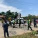 Jumat Berkah: Kolaborasi Pemerintah, PT. Sakatama, Kostrad, dan HPPMI Maros Perbaiki Jalan Berlubang di Tanralili