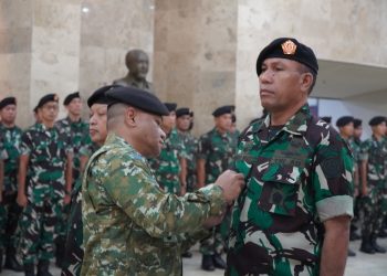 Kapusjarah TNI Pimpin serah Terima Jabatan Waka Pusjarah TNI 