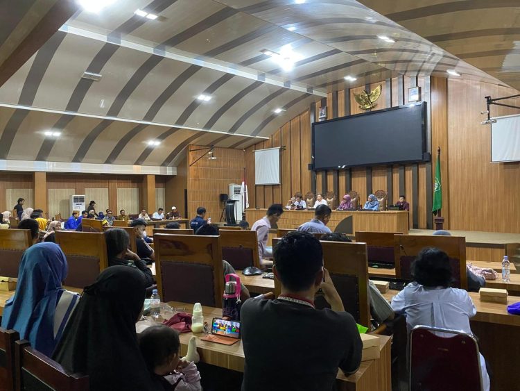 Absennya PT Daeng Cahaya Abadi di Forum DPRD Maros Tuai Sorotan: Dinilai Langgar Prinsip Akuntabilitas Publik