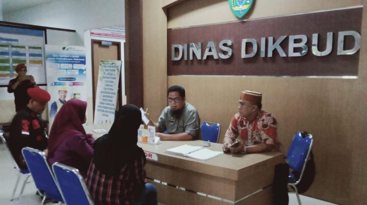 Respon Dinas Pendidikan Maros Dinilai Lamban, Polemik Dana PIP SDN 246 Bonto-Bonto Kian Menguat