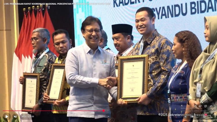 Mampu Turunkan Angka Stunting, Bupati Pangkep Raih Penghargaan dari Kementerian Kesehatan