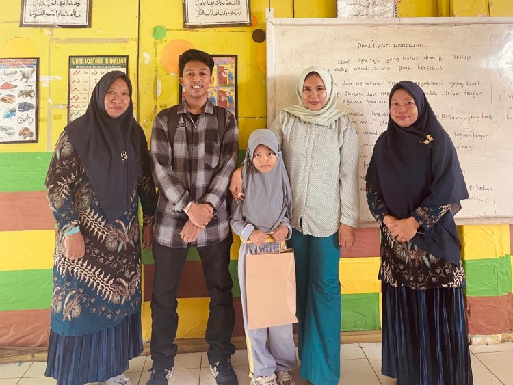 Siswi SD di Labakkang Tulis Surat Haru untuk Karyawan MBG, Mitra BGN Beri Apresiasi dan Sampaikan Terima Kasih kepada Presiden Prabowo