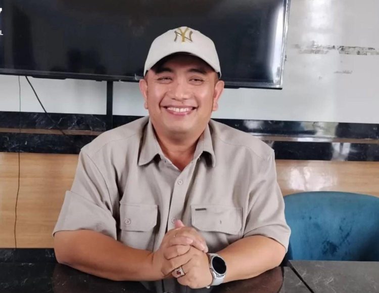 Klarifikasi “WA Story” Kontroversial, Anggota DPRD PangkepKlaim Cuma Candaan Internal dan Salah Tindis