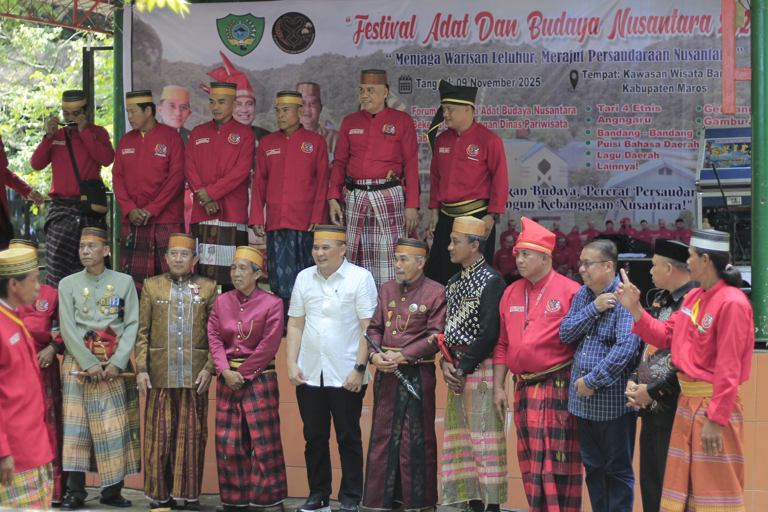 PEMDA MAROS BERHARAP FESTIVAL ADAT DAN BUDAYA NUSANTARA JADI AGENDA TAHUNAN  – Target Berita