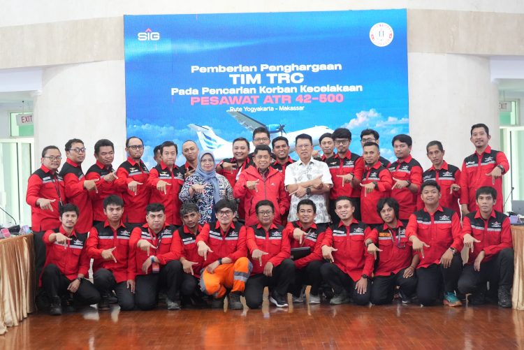 Manajemen PT Semen Tonasa Apresiasi Tim TRC atas Keterlibatan dalam Operasi SAR Pesawat ATR 42-500