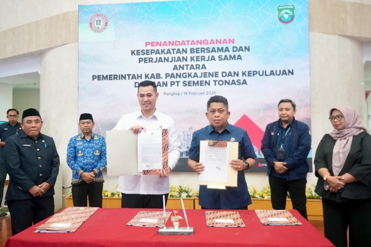 PT Semen Tonasa–Pemkab Pangkep Teken Kerja Sama Dukung Pembangunan Infrastruktur